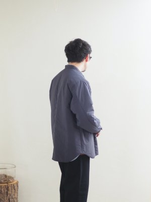 画像2: Still By Hand(スティルバイハンド) パデットバンドカラーシャツブルゾン チャコール