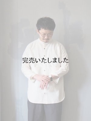 画像4: AU GARCONS(オーギャルソン) AUBIN-バンドカラーシャツ -ホワイト