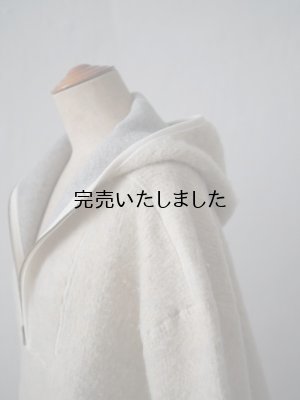 画像12: ASEEDONCLOUD(アシードンクラウド) Reversible pajama hoodie オフホワイト