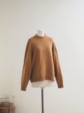 alvana(アルヴァナ) 5G LAMS WOOL CREW KNIT キャメル