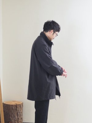 画像2: Still By Hand(スティルバイハンド) スタンドカラーコート インクブラック