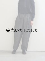 DUI JUJUDHAU(デュイ ズーズーダウ) TUCK PANTS LINEN NEP BLACK