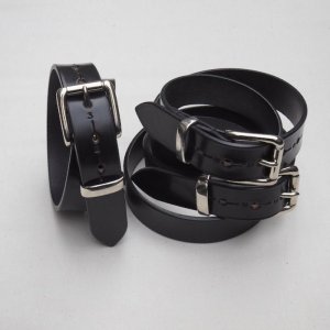 画像2: HERALDIC BELTS-BRIDLE LEATHER 5/4inch BELT-ブライドルレザーベルト シルバーバックル 3カラー展開