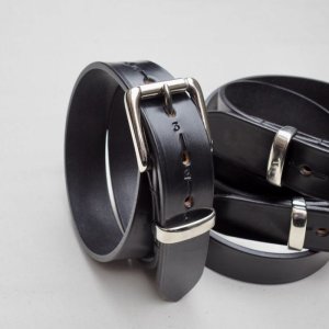 画像3: HERALDIC BELTS-BRIDLE LEATHER 5/4inch BELT-ブライドルレザーベルト シルバーバックル 3カラー展開
