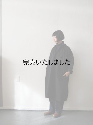 画像19: Le Laboureur(ルラブルール)-BLOUSE AUVERGNATE-プルオーバースモックシャツ ブラック