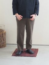 ENDS and MEANS(エンズアンドミーンズ) Grandpa Cord Trousers グレーカーキ