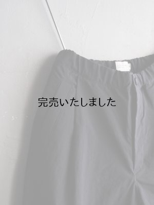 画像8: Still By Hand(スティルバイハンド) ナイロン1タックイージーテーパードパンツ ブラック