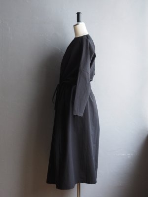 画像2: DUI JUJUDHAU(デュイ ズーズーダウ) KINCHAKU DRESS-キンチャクドレス- リネンコットンブラック