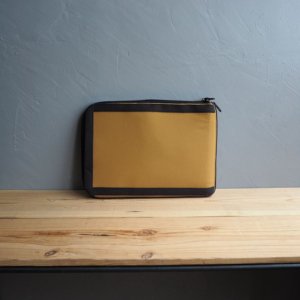 画像3: POSTALCO(ポスタルコ) Slim Laptop Case -スリムラップトップケース- 4カラー