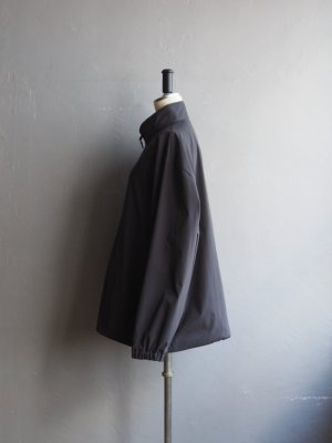 画像2: Still By Hand(スティルバイハンド) ハーフジップハイネックアノラック チャコール