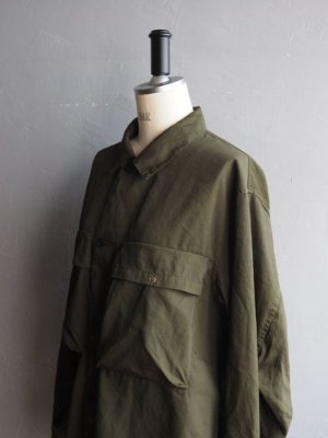 画像16: Still By Hand(スティルバイハンド) ポリエステル製品染めWポケットシャツジャケット ダークオリーブ