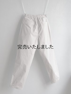 画像16: 【再入荷】Still By Hand(スティルバイハンド) 塩縮ドライタッチコットンテーパードパンツ トープ