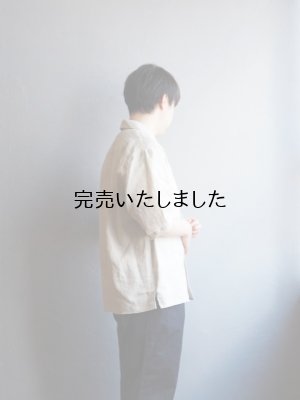 画像2: Still By Hand(スティルバイハンド) フレンチリネンWポケットオープンカラーシャツ ライトベージュ