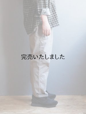 画像5: 【再入荷】Still By Hand(スティルバイハンド) 塩縮ドライタッチコットンテーパードパンツ トープ