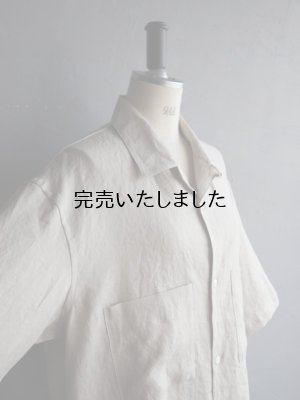 画像12: Still By Hand(スティルバイハンド) フレンチリネンWポケットオープンカラーシャツ ライトベージュ