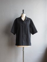 Still By Hand(スティルバイハンド) ナイロンオープンカラーシャツ インクブラック