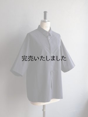 画像9: Still By Hand(スティルバイハンド) コットンナイロン変形スリーブシャツ ネイビー