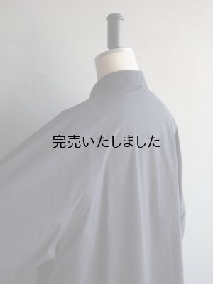 画像20: Still By Hand(スティルバイハンド) コットンナイロン変形スリーブシャツ ネイビー