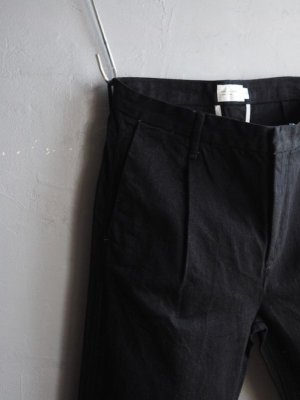 画像11: Still By Hand(スティルバイハンド)  1タックテーパードデニムパンツ ブラック