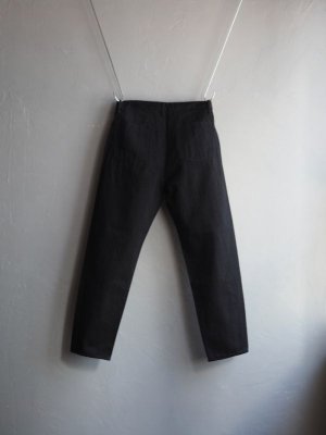 画像16: Still By Hand(スティルバイハンド)  1タックテーパードデニムパンツ ブラック