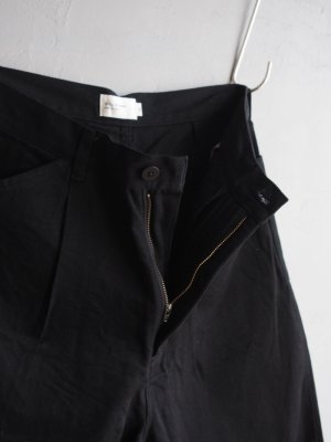 画像9: Still By Hand(スティルバイハンド) 12oz ワンタックデニムペインターパンツ ブラック