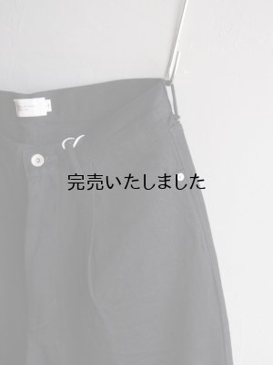 画像8: Still By Hand(スティルバイハンド)ディープタックデニムパンツ ブラック