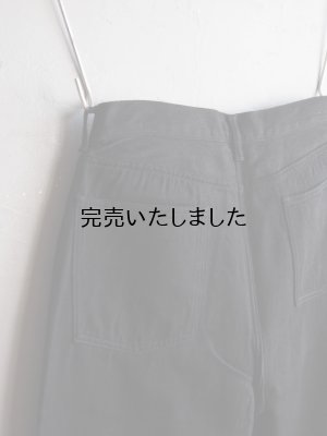 画像15: Still By Hand(スティルバイハンド)ディープタックデニムパンツ ブラック
