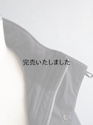 画像14: 【再入荷】Still By Hand(スティルバイハンド)スタンドカラーパデットハーフコート ブラック 