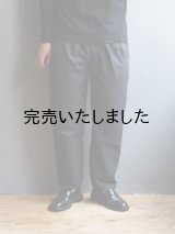 Still By Hand(スティルバイハンド) ウールナイロン4タックテーパードスラックス インクブラック