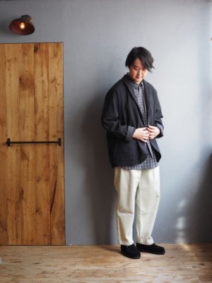 画像20: Still By Hand(スティルバイハンド) 5Wコーデュロイガーメントダイ1タックパンツ オフホワイト