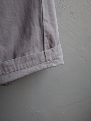 画像12: Still By Hand(スティルバイハンド) ピーチスキンガーメントダイタックパンツ グレージュ