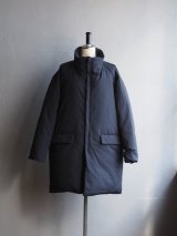 LAMOND(ラモンド) LIGHT SHELL STAND DOWN COAT ブラック