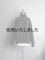 Still By Hand(スティルバイハンド) コットンハイネックスウェット ブラック