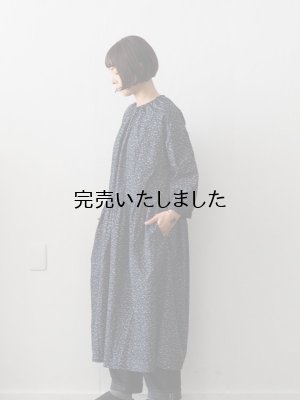 画像2: pub(ピューブ)フラワーブロード ギャザーワンピース