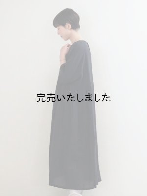 画像2: pub(ピューブ) フレンチリネン ハーフスリーブサイドギャザーワンピース ブラック