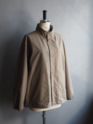 画像7: Still By Hand(スティルバイハンド) スタンドカラーブルゾン カーキベージュ
