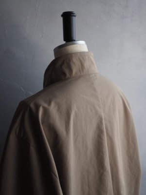 画像16: Still By Hand(スティルバイハンド) スタンドカラーブルゾン カーキベージュ