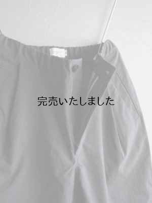 画像7: Still By Hand(スティルバイハンド) ナイロン1タックイージーテーパードパンツ スレートグレー