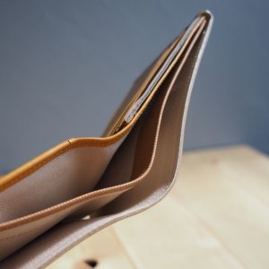 画像5: POSTALCO(ポスタルコ) Small Billfold Wallet with Coin Pocket-クロスグレインレザー折り畳み財布 ブラウン