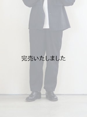 画像1: Still By Hand(スティルバイハンド) ポリエステル製品染めイージーテーパードパンツ ブラックネイビー