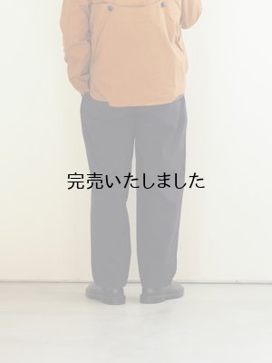 画像3: Still By Hand(スティルバイハンド) ナイロン1タックイージーテーパードパンツ ブラック