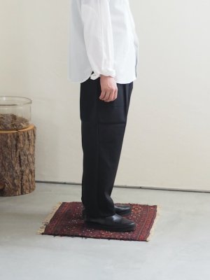 画像2: Still By Hand(スティルバイハンド) 2タックテーパードイージースラックス インクブラック