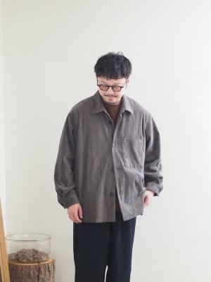 画像1: Still By Hand(スティルバイハンド) コーデュロイシャツブルゾン カーキブラウン