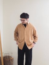 Still By Hand(スティルバイハンド) 製品染めオーバーサイズシャツ ペールオレンジ