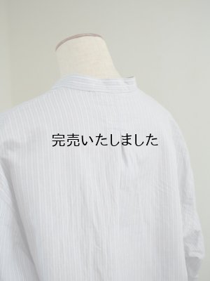 画像13: Still By Hand(スティルバイハンド) コットンラミー プルオーバー バンドカラーシャツ グレーストライプ