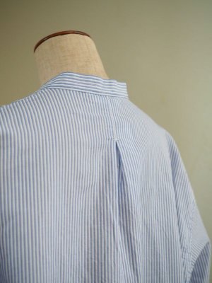 画像13: Still By Hand(スティルバイハンド) コットンラミー プルオーバー バンドカラーシャツ ブルーストライプ