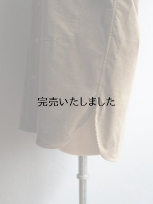 画像15: 【再入荷】Still By Hand(スティルバイハンド) 10Wコーデュロイバンドカラーオーバーシャツ カーキベージュ