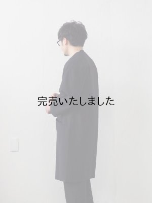 5W Gaungi Beige(ファイブダブル　ガウンコート ベージュ) 5W(ファイブダブル) Gaungi-ガウン着- ブラック - and ordinary.