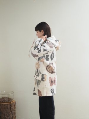 画像2: ASEEDONCLOUD(アシードンクラウド) Antique kilim print coat Off White