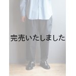 画像: 【再入荷】Still By Hand(スティルバイハンド) 塩縮ドライタッチコットンテーパードパンツ ブルーチャコール